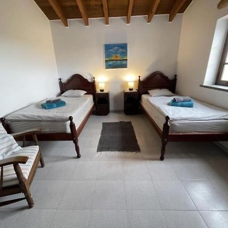 Da Silva Surfcamp- 2 Bettzimmer Mit Fruehstueck Lourinha  Ngoại thất bức ảnh